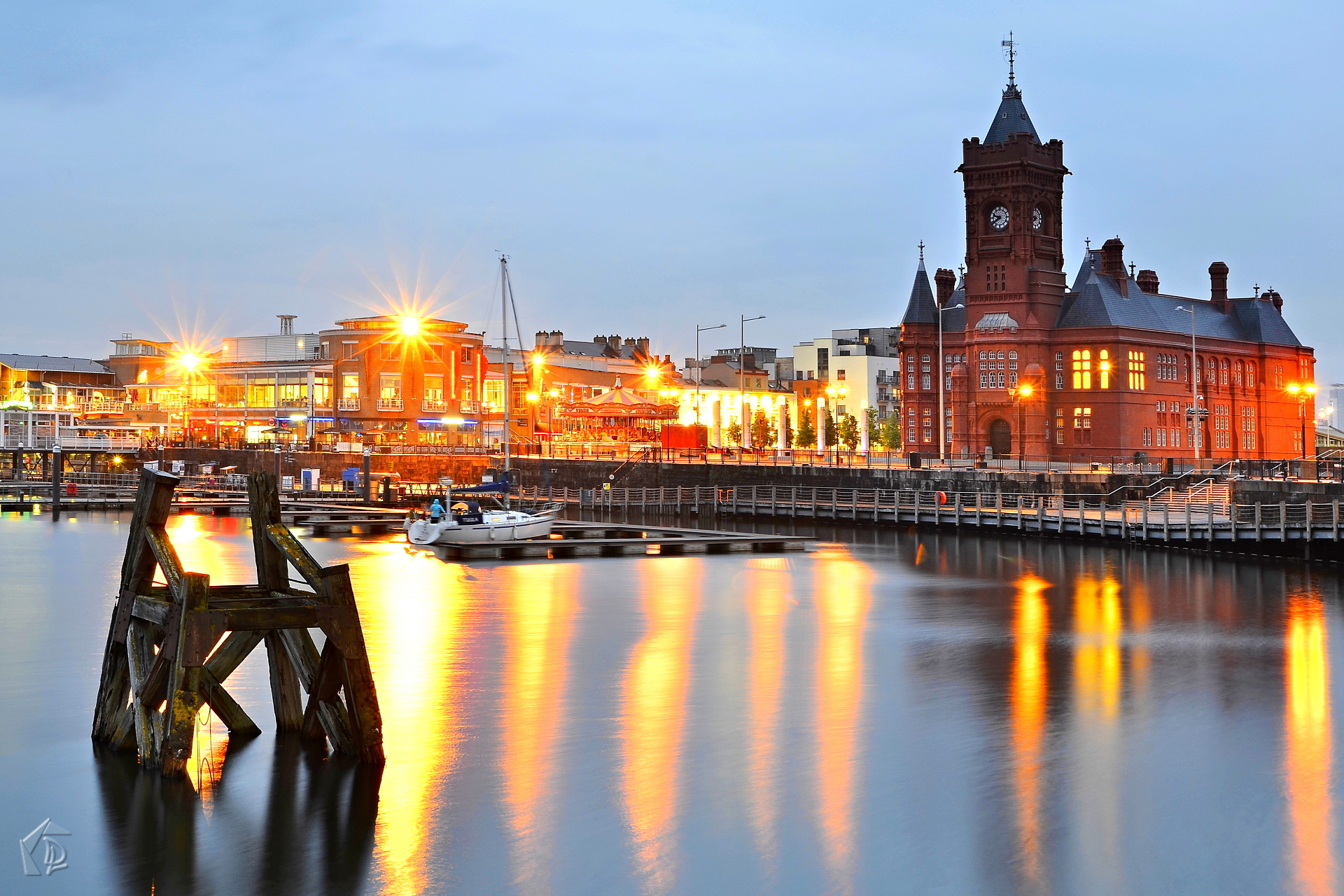 Night in Cardiff